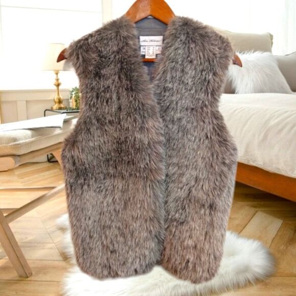VINTAGE LORI WEIDNER SILVER GREY FAUR FUR VEST SUEDE BACK FAUX FOX HAIR - Picture 3 of 16